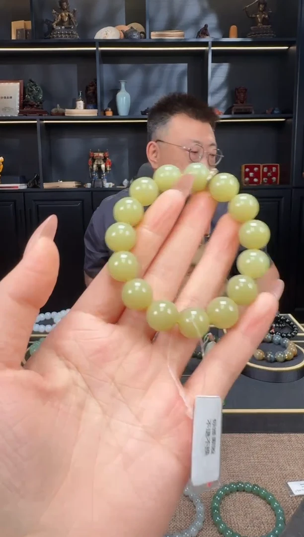 颈饰未镶嵌和田玉14mm黄口手串