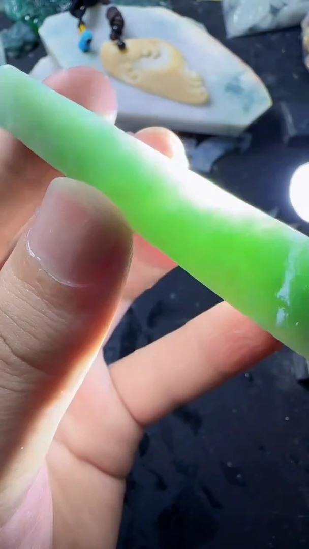 未镶嵌挂件翡翠661