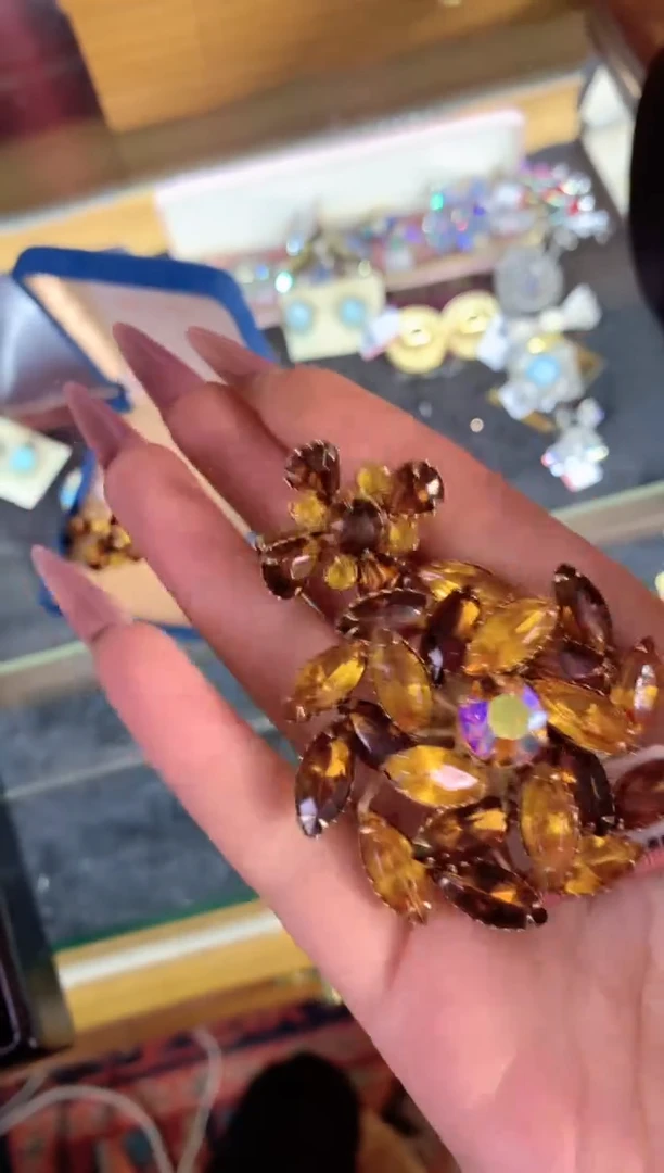 【闪购商品】瓷片楚楚中古珠宝甄选不退换