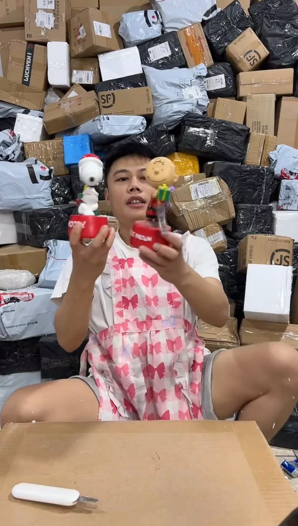 瓷片圣诞史努比查理摆件一套