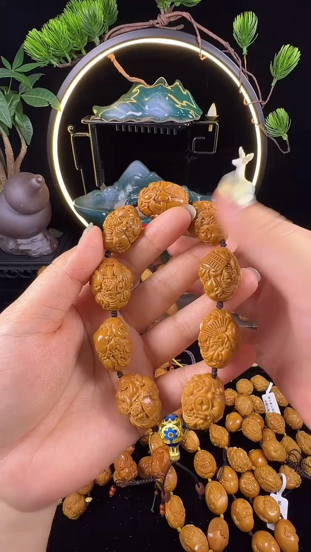 橄榄核手串/手链八大财神