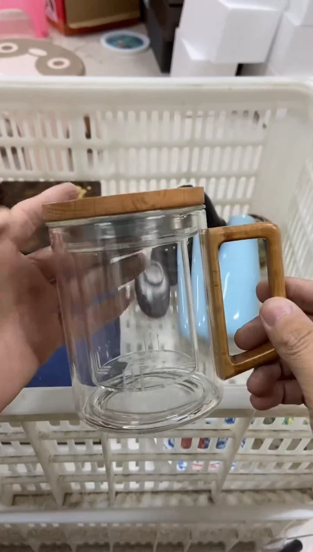 杯无运费险有瑕疵的摄影的产品有使用过的痕迹有点脏介意勿拍