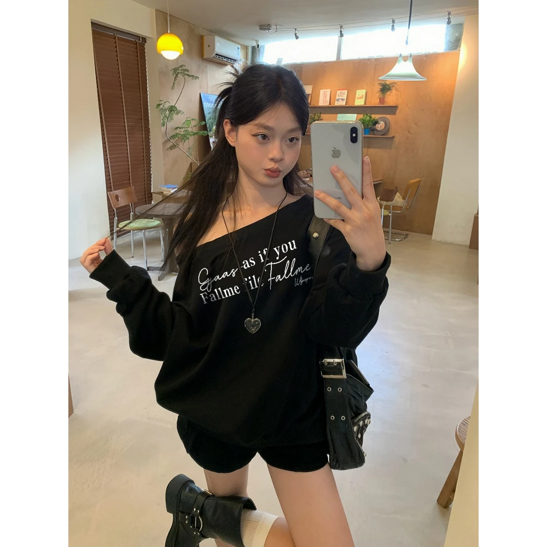 YWBY韩系简约印花斜肩长袖t恤女潮牌设计感薄款透气慵懒风上衣