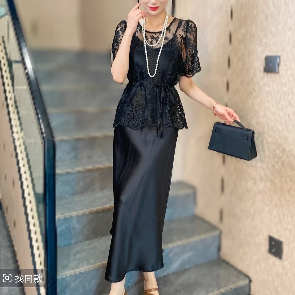 2025夏新款高级感名媛风连衣裙套装蕾丝镂空上衣+吊带两件套2460