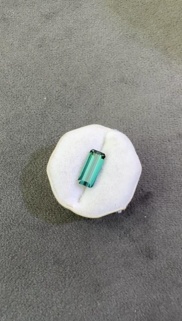 裸石海蓝宝石1.8ct