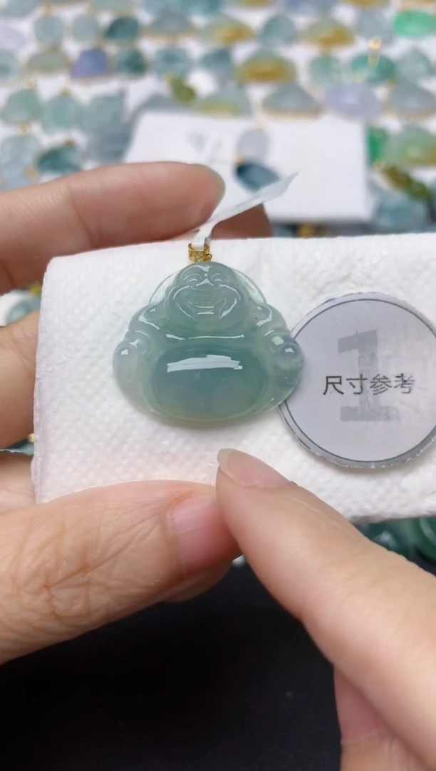 翡翠18K金镶嵌颈饰天然缅甸A货翡翠