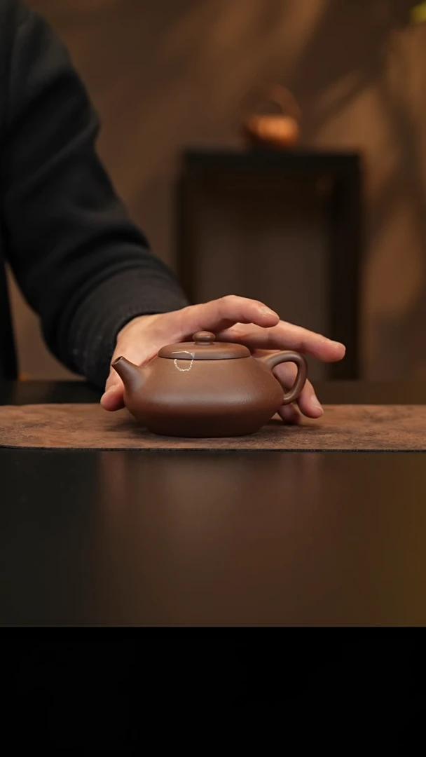 【闪购商品】紫砂茶壶允禾斋zy孤品 瑕 半瓢