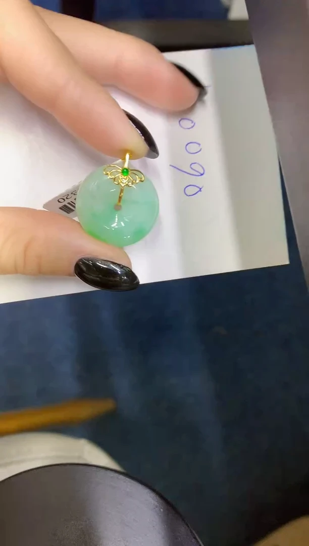 【闪购商品】翡翠颈饰18K金镶嵌00000000000