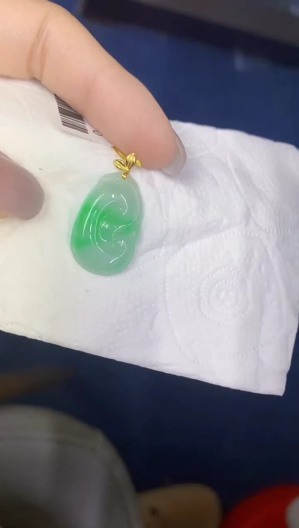 颈饰18K金镶嵌翡翠缅甸天然翡翠A货