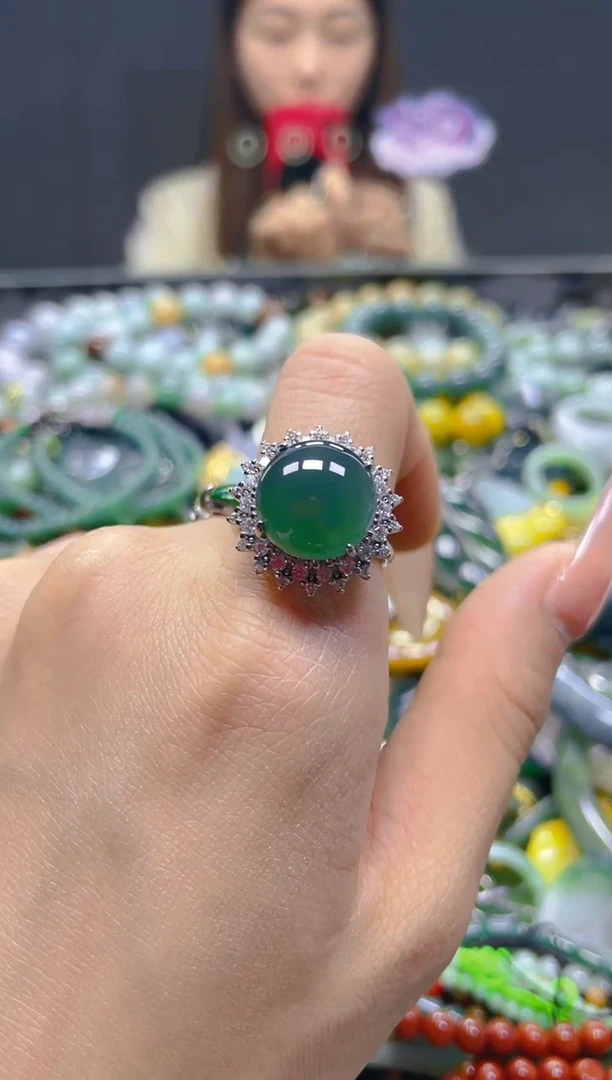 颈饰未镶嵌翡翠多样性择优发货