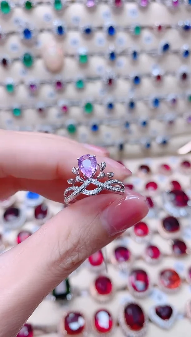 彩色蓝宝石18K金戒指18K金镶嵌菁***业1