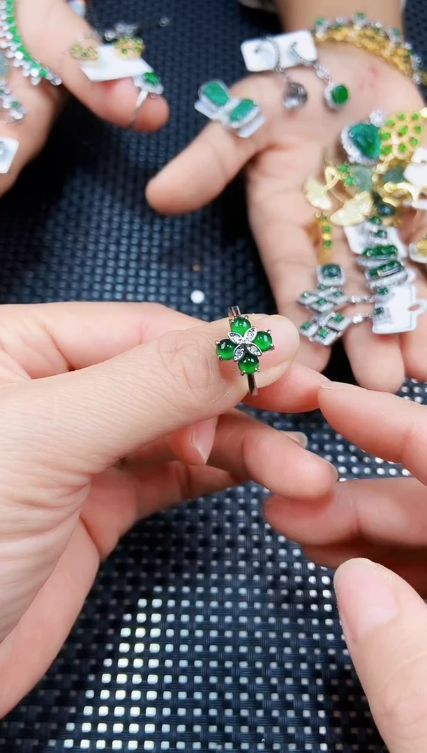 【闪购商品】翡翠戒指未镶嵌111111111