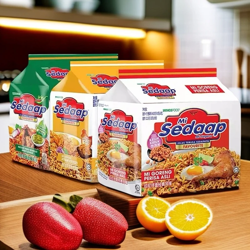 辉英喜达【临期】印尼进口拌面泡面先生经典炸鸡劲辣咖喱火鸡方便面