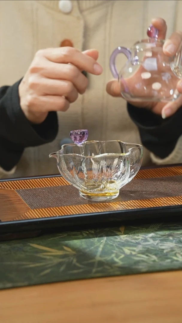 紫色爱莲说玻璃公道杯
