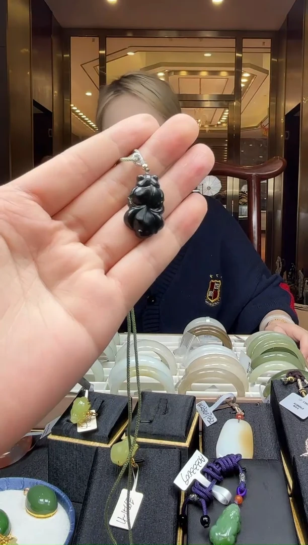 【闪购商品】和田玉颈饰未镶嵌SH0027 多样性发其一