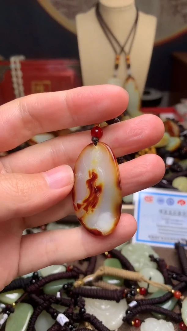 颈饰未镶嵌和田玉新疆料青海料清水和田玉吊坠