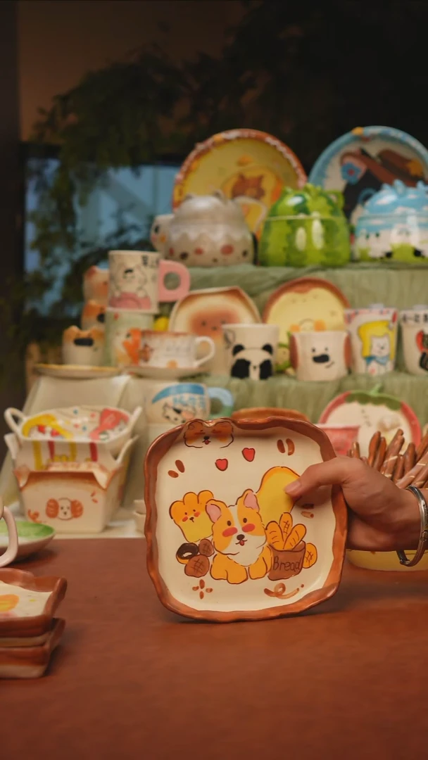 摆件景德镇一休瓷屋 小狗耳朵面包盘