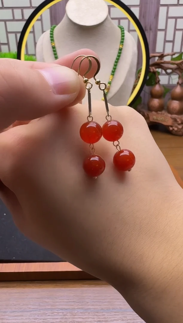 14K金镶嵌南红玛瑙耳饰E123