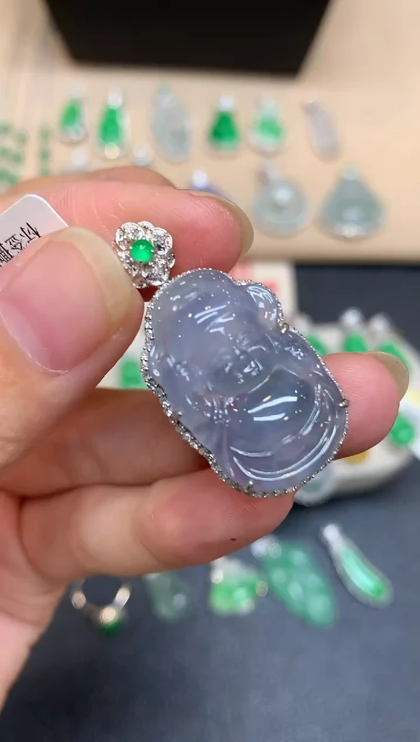 颈饰18K金镶嵌翡翠财神【无服务费