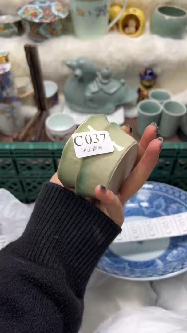 【闪购商品】瓷片          C037