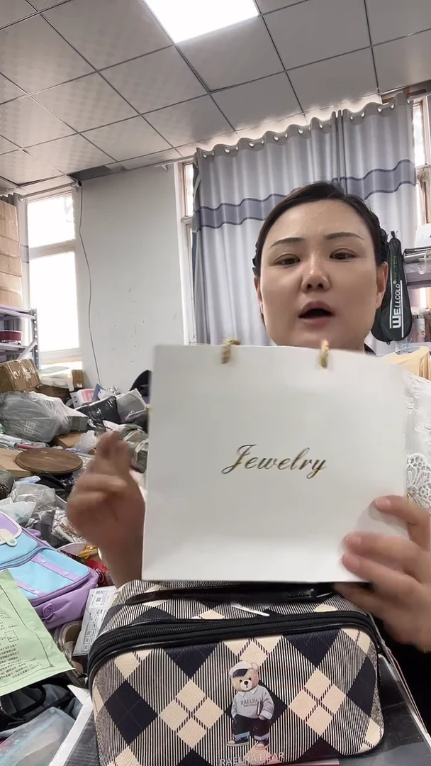 牦牛剖层皮革琪老板女包1号店超超好看发图片款珍珠项链