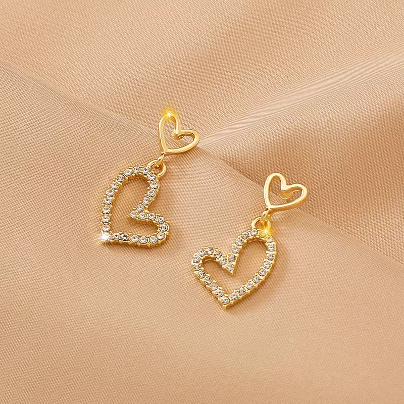 铜合金耳饰 【D47】新款时尚精致甜美百搭简约耳环镶钻小巧饰品气质