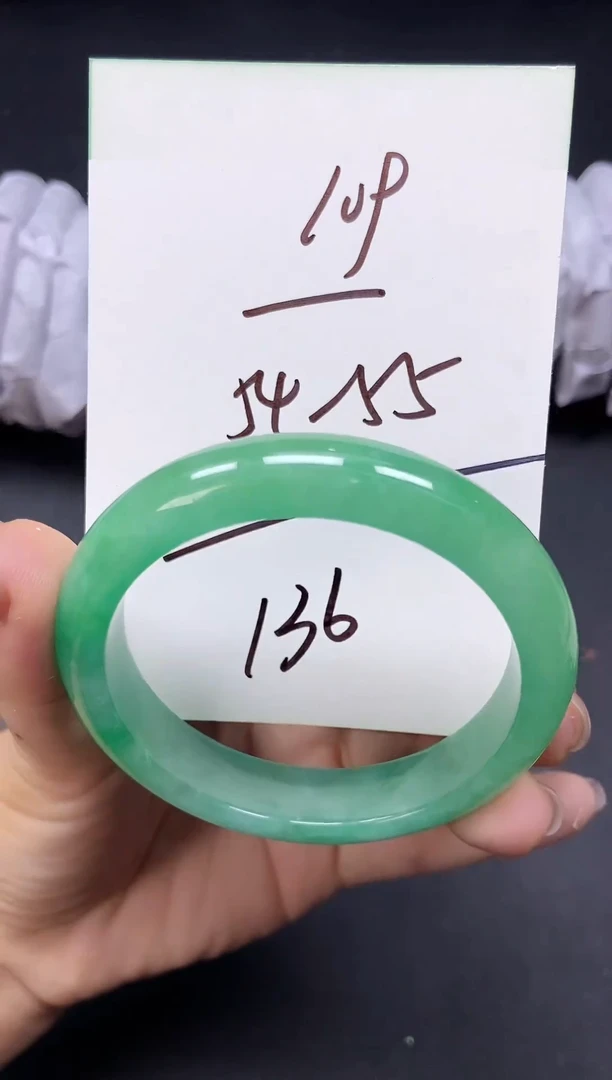 无非金属缅风时尚女士手镯