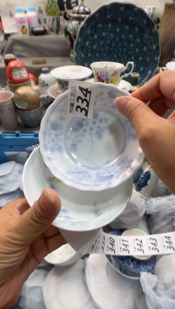 瓷片欢*如334
