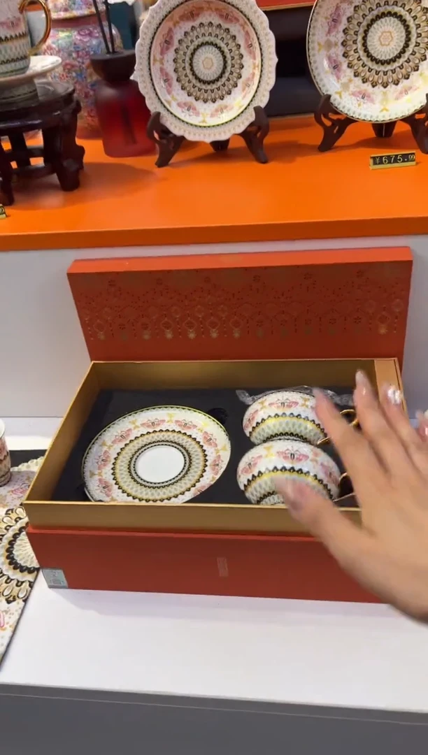瓷片小乔闪购链接