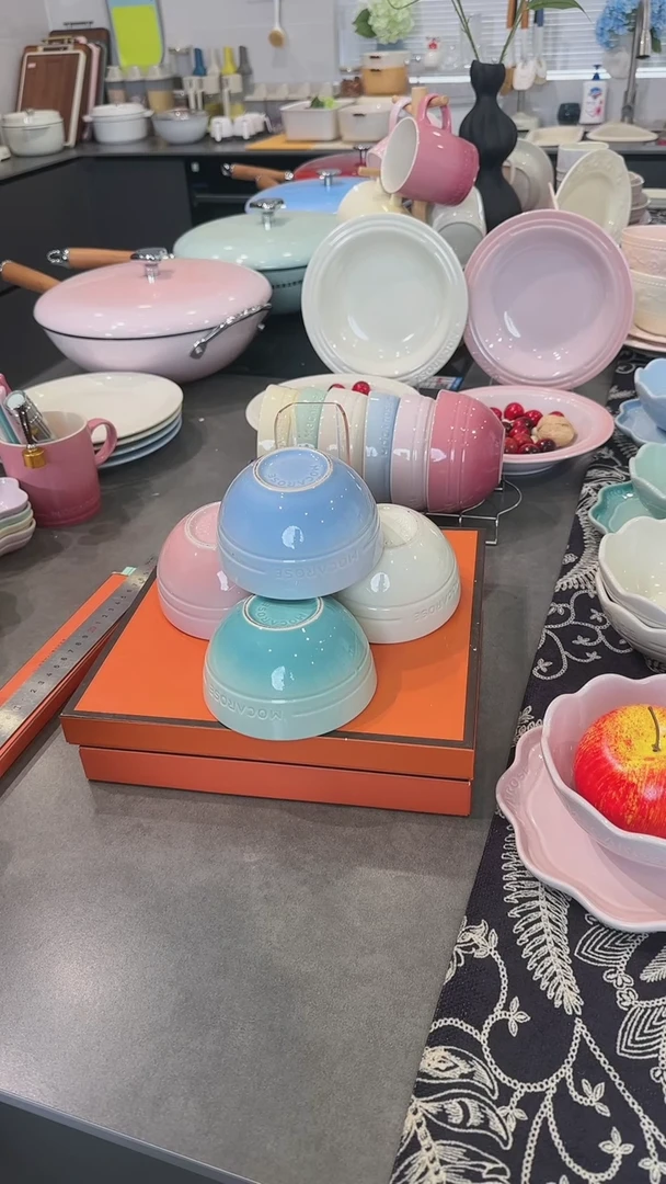 【闪购商品】瓷四色米饭碗