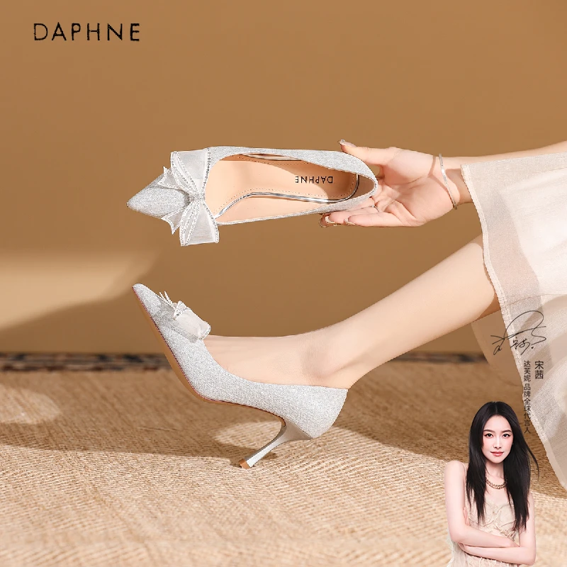 达芙妮名媛气质细跟高跟鞋2025新款爆款尖头水钻法式蝴蝶结女单鞋