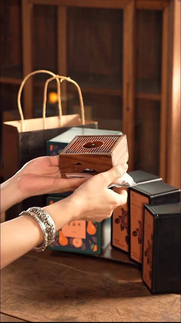 雪梨2罐晒红玫瑰3罐胡桃木温茶器1