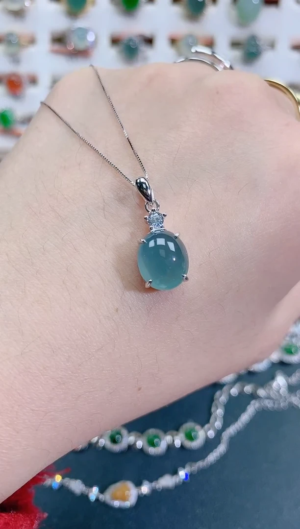 颈饰银S925镶嵌翡翠天然翡翠