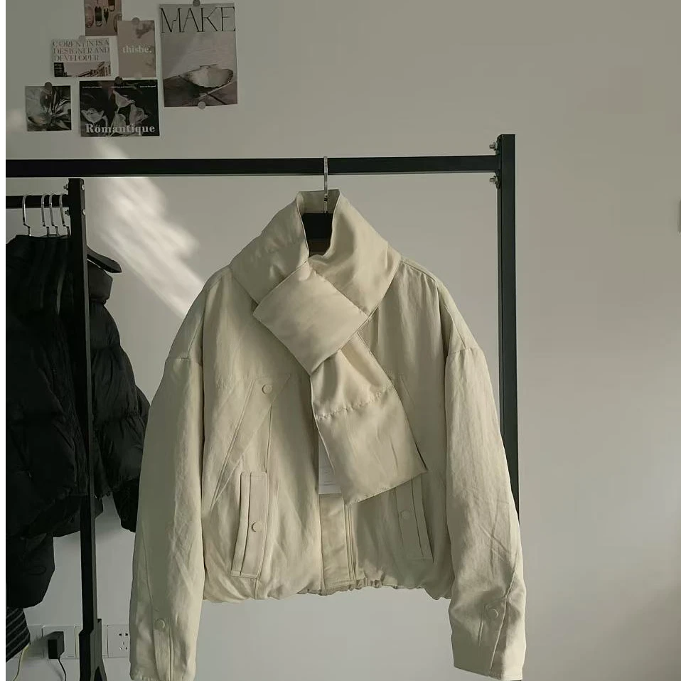 宽松型轻职风短款围巾领女羽绒服百搭短外套