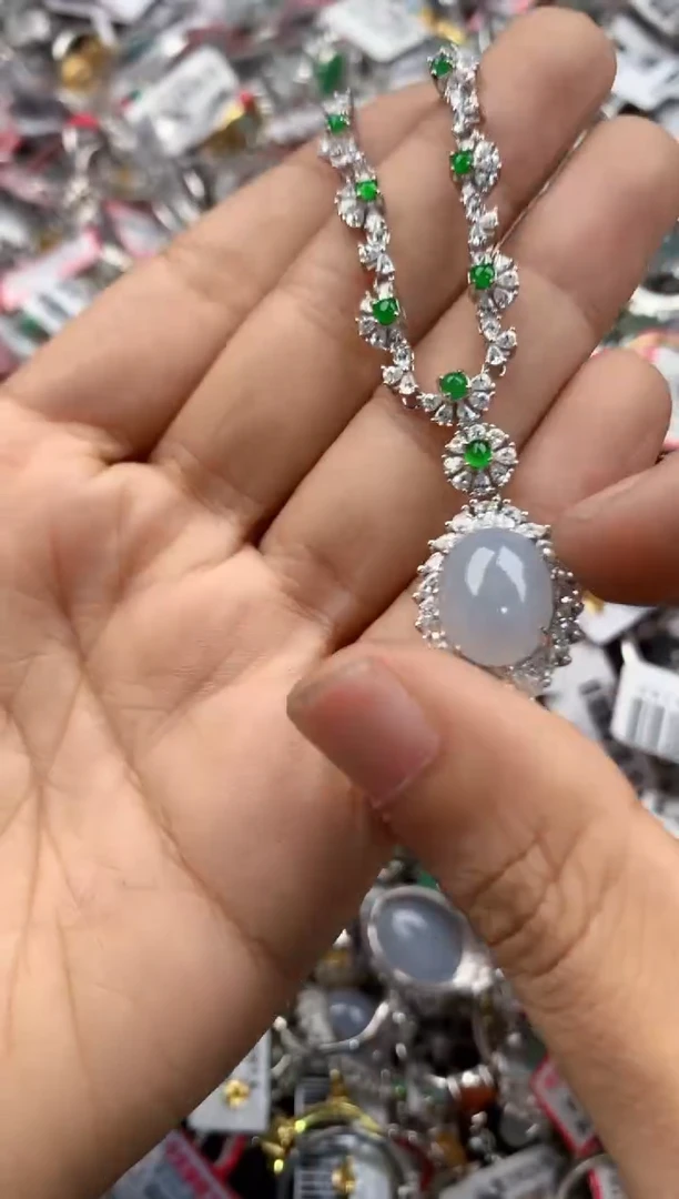 银S925镶嵌戒指翡翠888            7