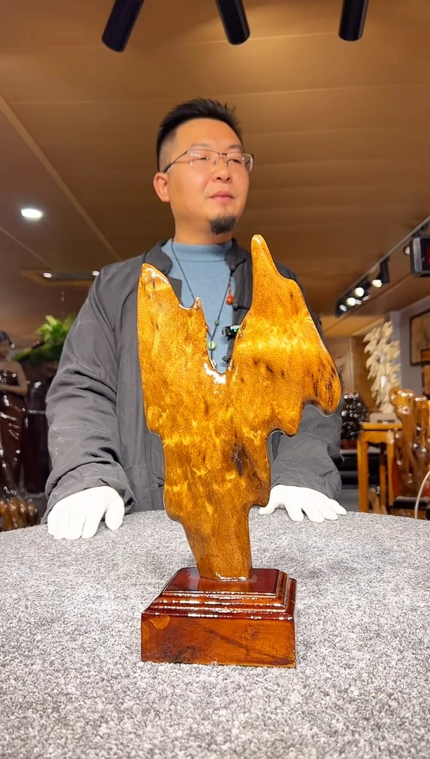 金丝楠木雕款幽*金丝楠木摆件