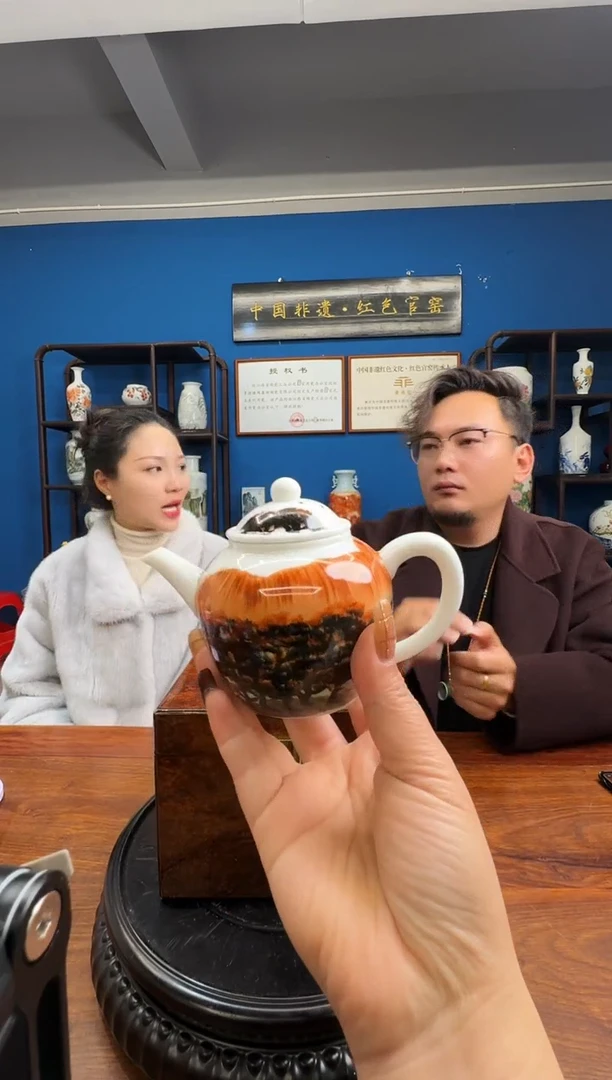 摆件陶红色官窑流水-11