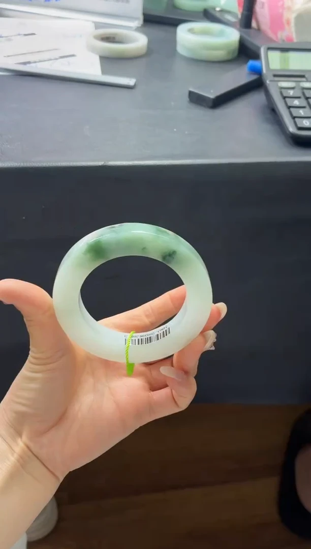 未镶嵌手镯定制翡翠徐*熙手镯DDX/发一件