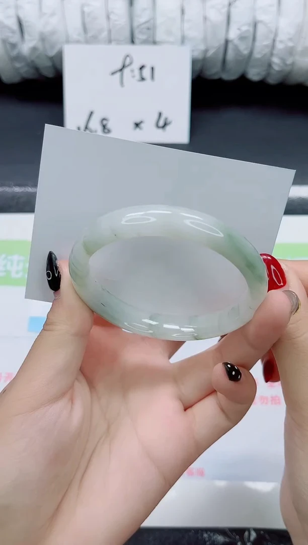 未镶嵌手镯石英质玉052-57