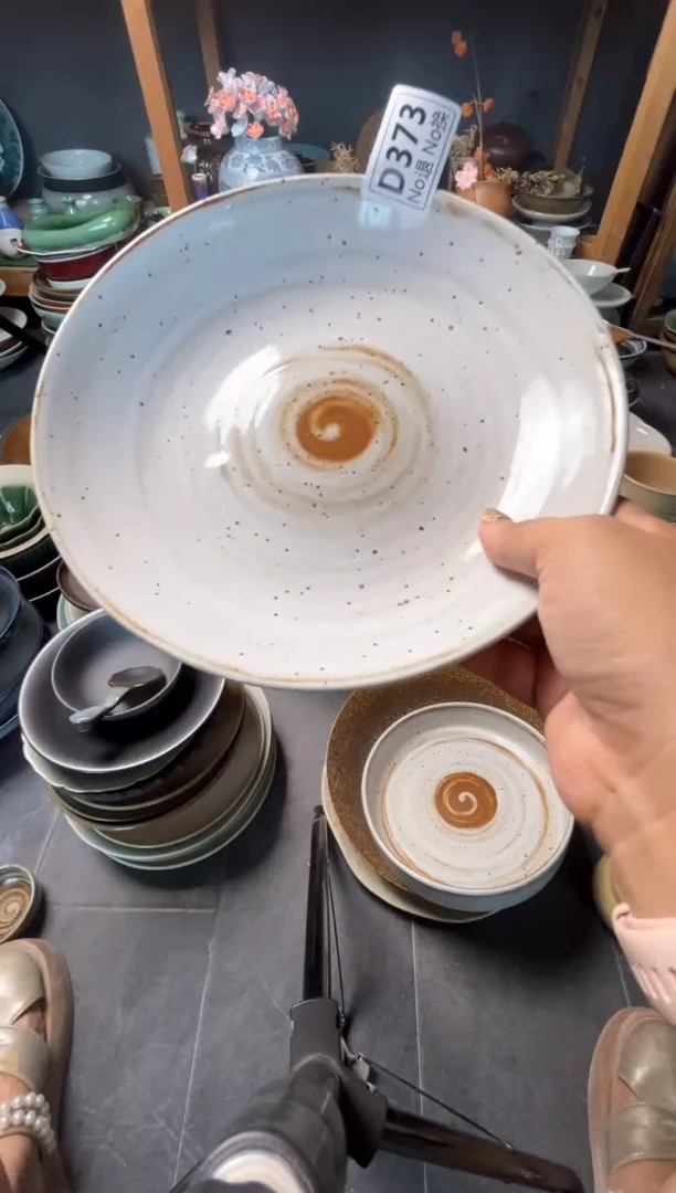 瓷片有****❤d373白麻点浅盘福利