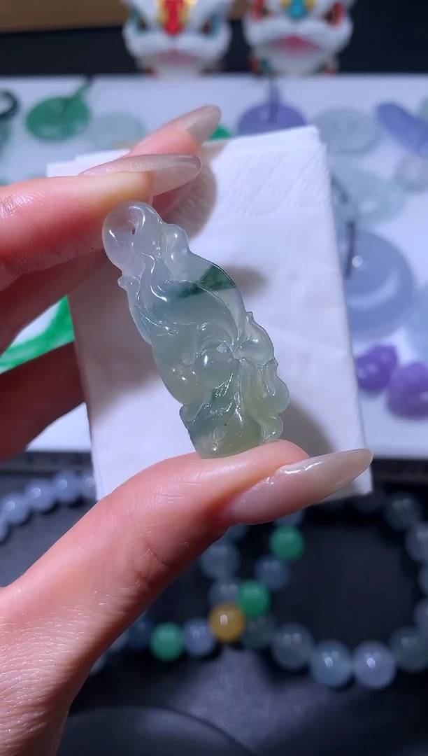 未镶嵌定制翡翠翡翠