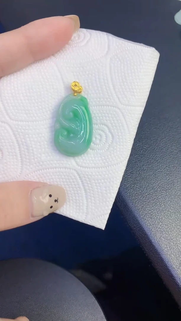 颈饰未镶嵌翡翠缅甸天然翡翠A货