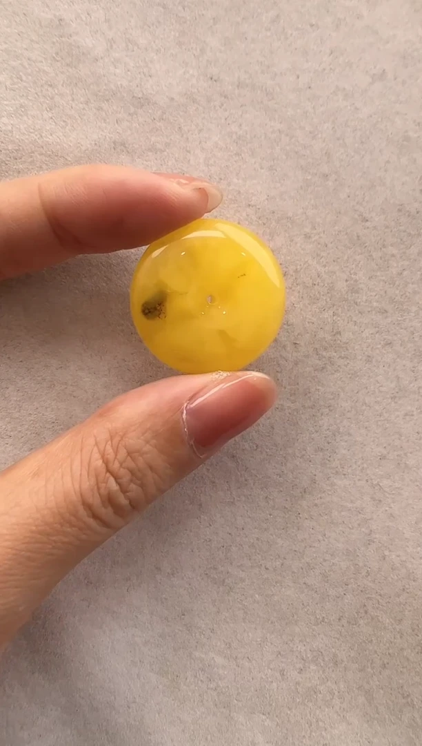 【闪购商品】琥珀裸石未镶嵌10204264-配饰