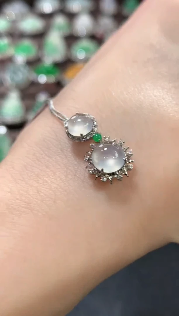 吊坠(不含链)18K金镶嵌翡翠a16