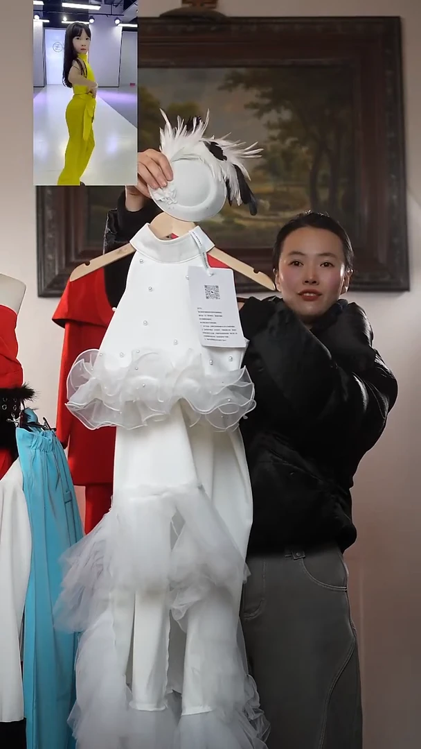 140码样衣艺桐轩儿童潮服