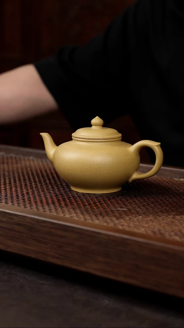 茶壶紫砂黄金段笑樱