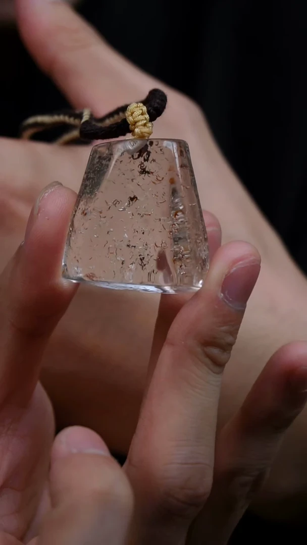 吊坠(赠链)未镶嵌水晶水晶