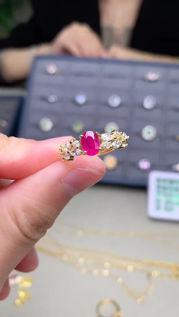 银S925镶嵌戒指红宝石戒指