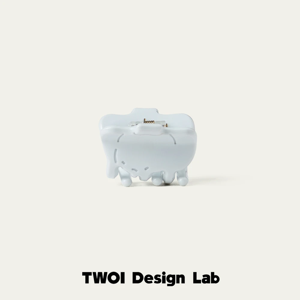 TWOI X 皮革联名 X werwer「奶油蓝皮革小象小号鲨鱼夹套装」Pair