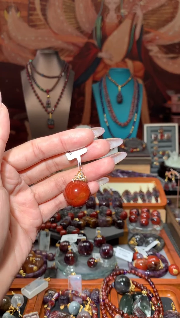 未镶嵌珠宝半成品水晶红极光玉化眼20mm多样性发其1